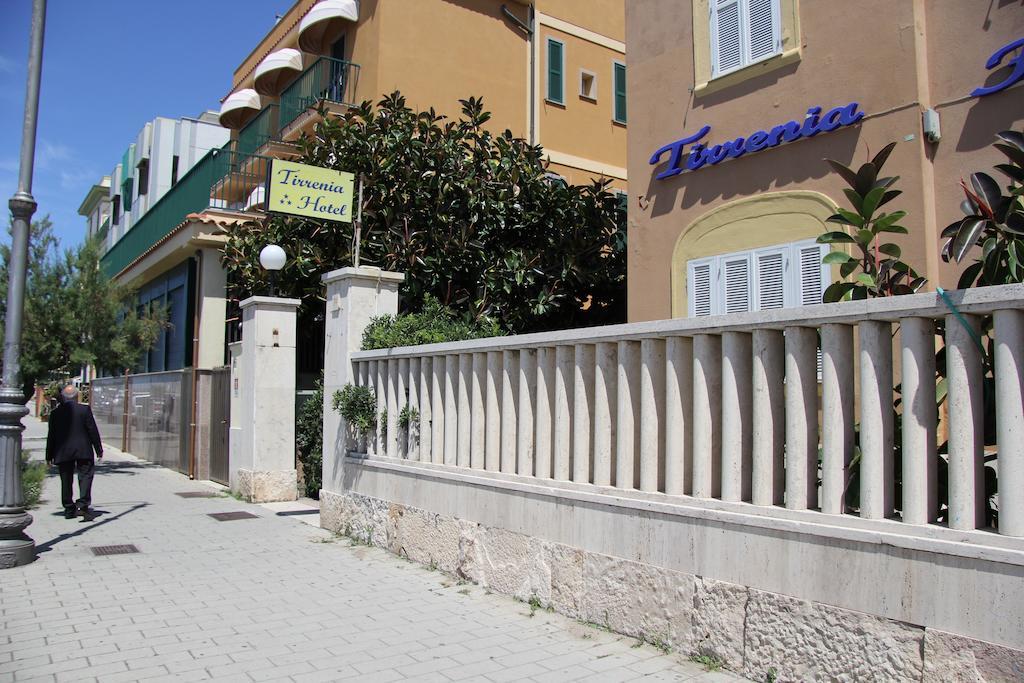 Hotel Tirrenia Lido di Ostia Exterior foto